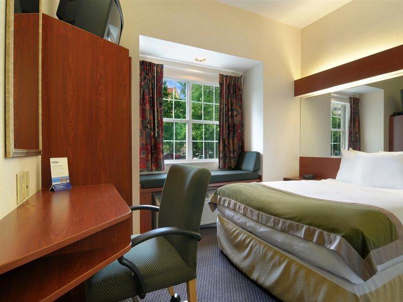 Microtel Inn & Suites By Wyndham Perimeter Center Sandy Springs Εξωτερικό φωτογραφία