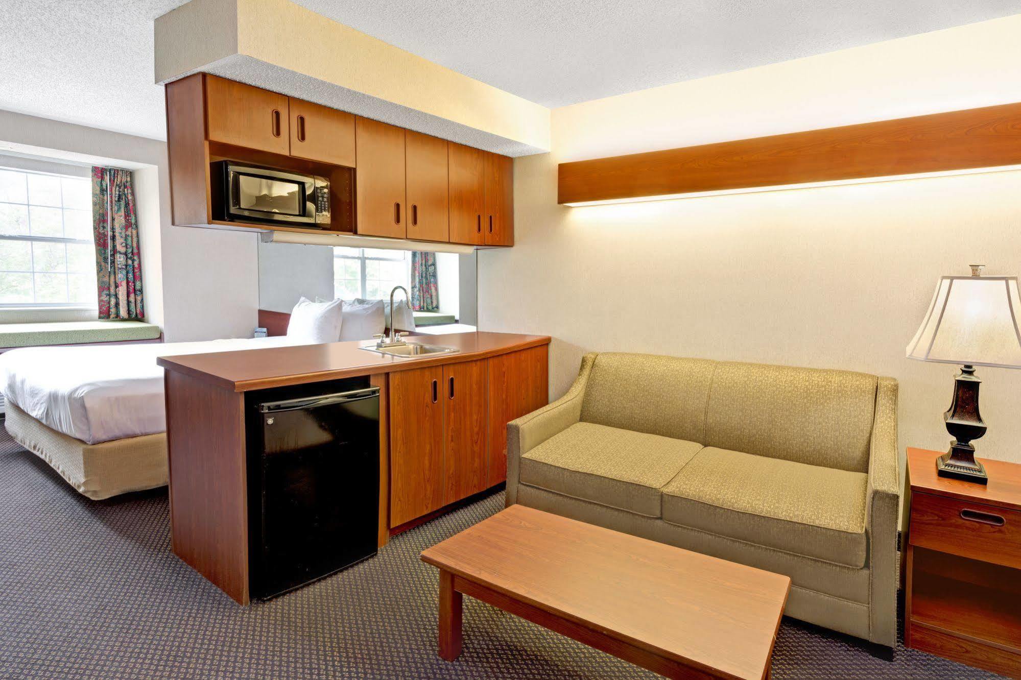 Microtel Inn & Suites By Wyndham Perimeter Center Sandy Springs Εξωτερικό φωτογραφία